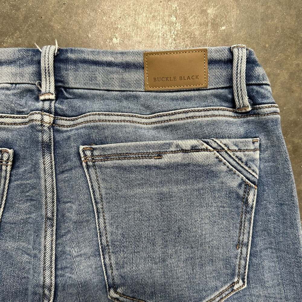 Buckle Black Fit No. 53 Western Flare Jeans Size 30x32 - Picture 3 of 9